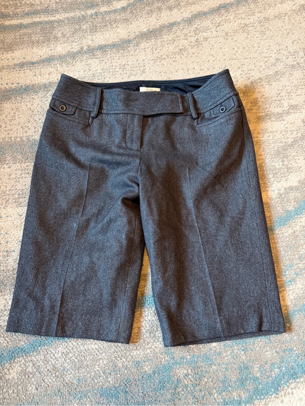 Ann Taylor LOFT Size 4 Wool Blend Grey Bermuda Shorts
